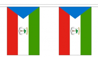 Fahnenkette Äquatorialguinea gedruckt aus Stoff | 30 Fahnen 15 x 22.5 cm 9 m lang