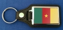 Kamerun Schlüsselanhänger aus Metall und Kunstleder | ca. 95 X 37  mm