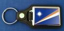 Marshallinseln Schlüsselanhänger aus Metall und Kunstleder | ca. 95 X 37  mm