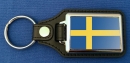 Schweden Schlüsselanhänger aus Metall und Kunstleder | ca. 95 X 37  mm